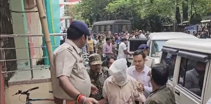 বাংলাদেশে পালানোর ছক ভেস্তে বনগাঁ সীমান্তে ধৃত সন্দেহভাজন পাক গুপ্তচর